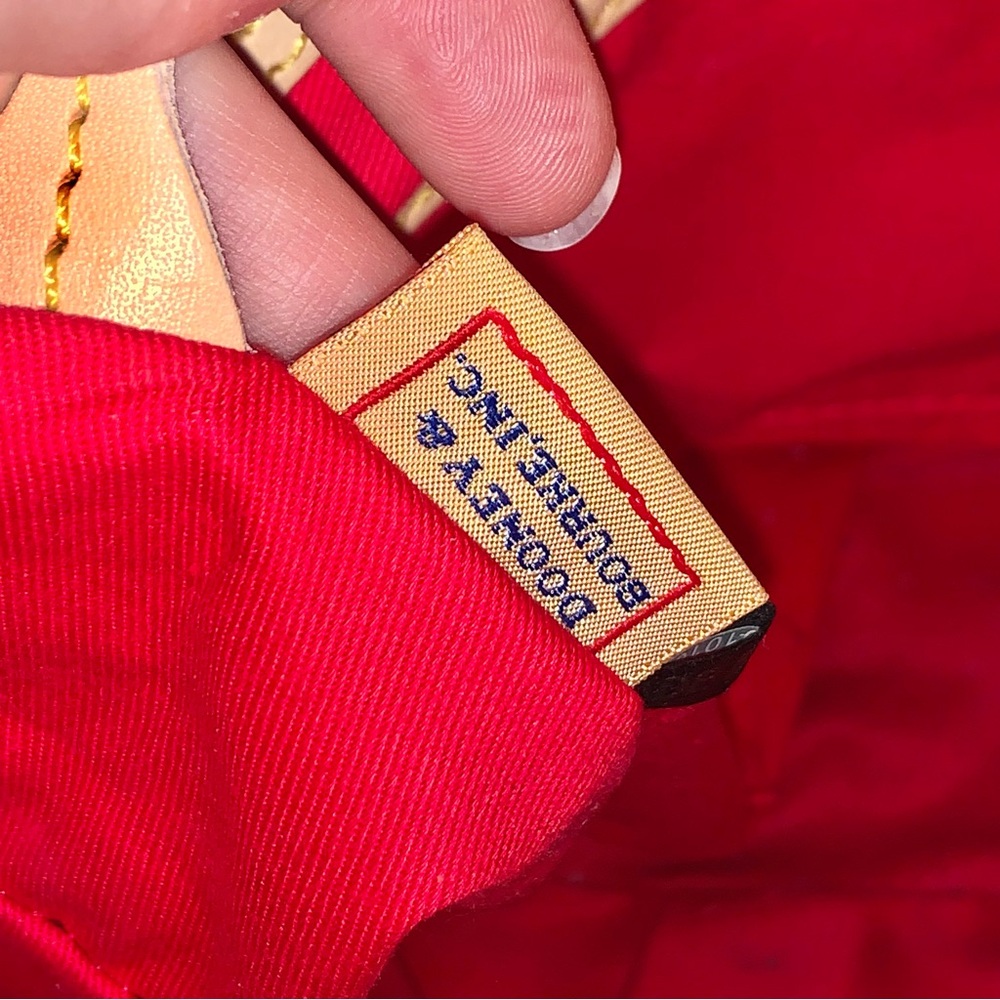 Dooney and Bourke 1975 collection signature cream patent leather shoulder bag - Picture 10 of 10